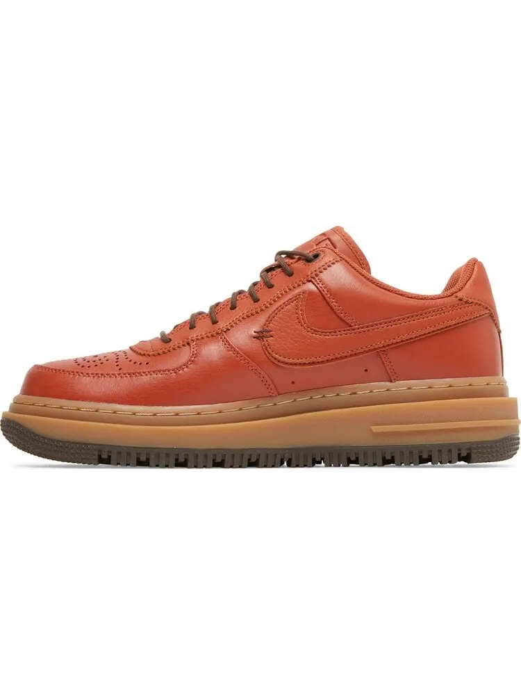 Кроссовки Nike Air Force 1 Luxe 'Burnt Sunrise' — изображение 2 из 7, коричневый
