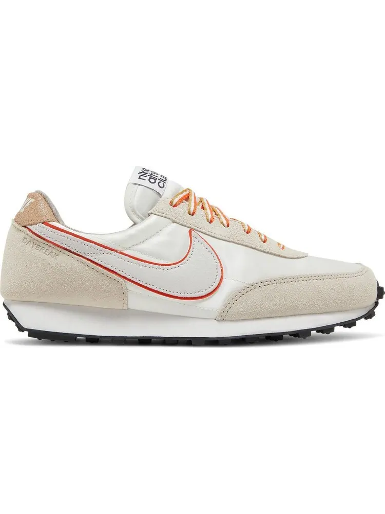 Кроссовки Nike Wmns DBreak-Type SE 'Sail Rush Orange' — изображение 1 из 8, белый