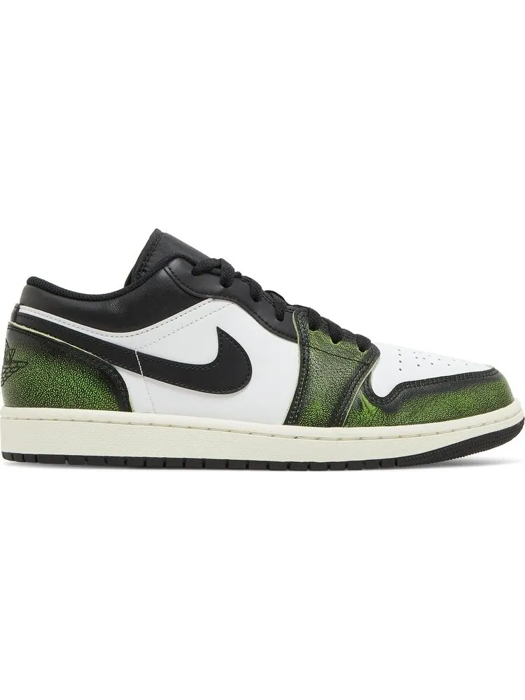 Кроссовки Air Jordan 1 Low SE Wear-Away - Electric Green — изображение 1 из 8, белый