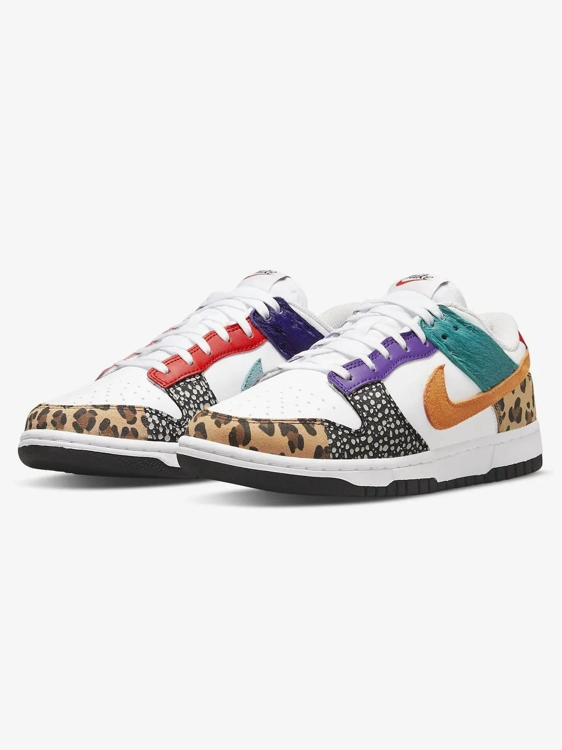Кроссовки Nike Wmns Dunk Low SE 'Safari Mix' — изображение 2 из 11, белый