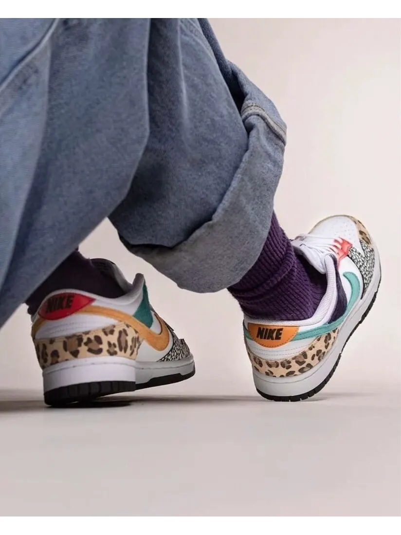 Кроссовки Nike Wmns Dunk Low SE 'Safari Mix' — изображение 11 из 11, белый
