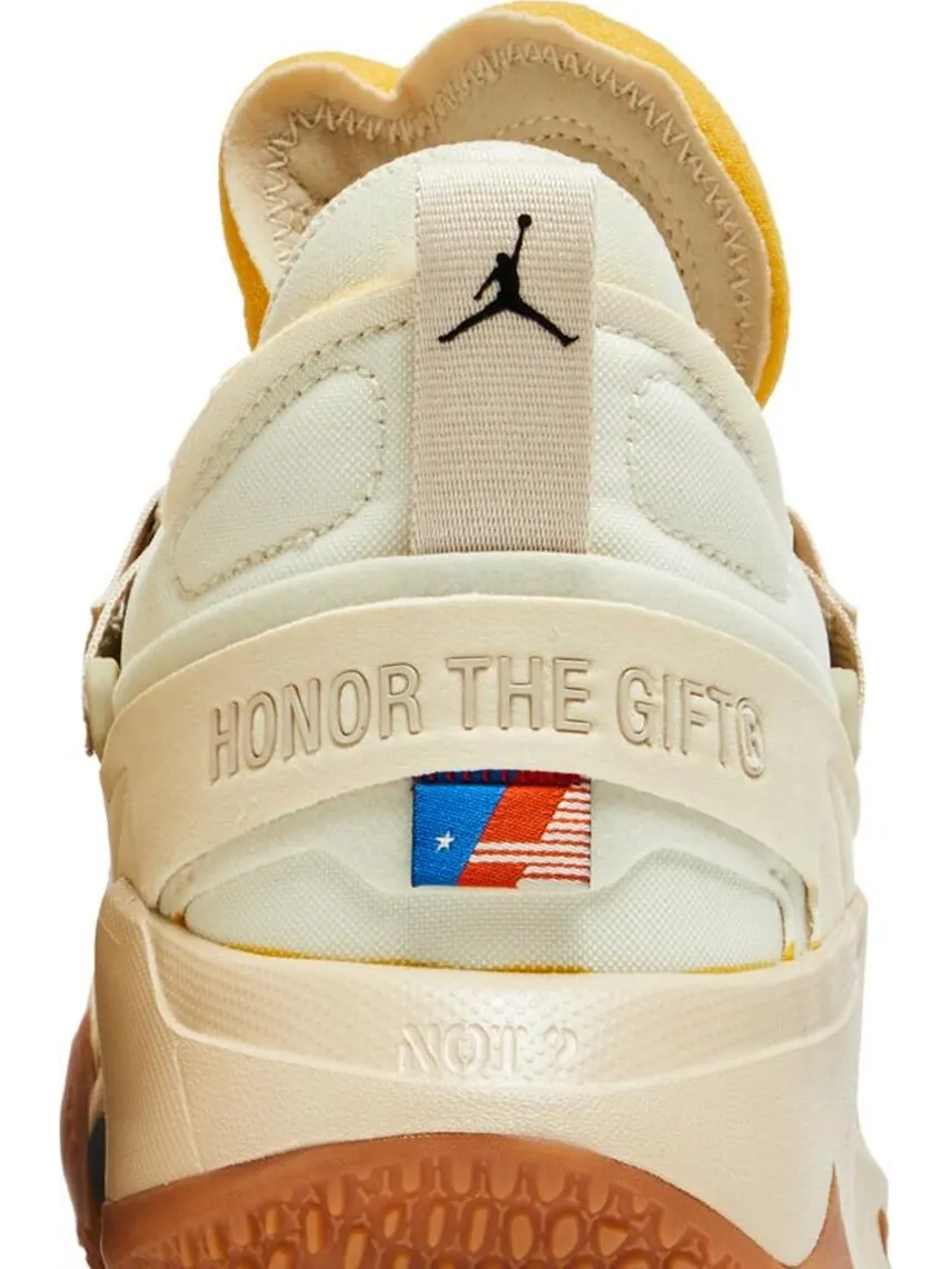Кроссовки Honor The Gift x Jordan Why Not Zer0.5 Inner City — изображение 7 из 10, бежевый