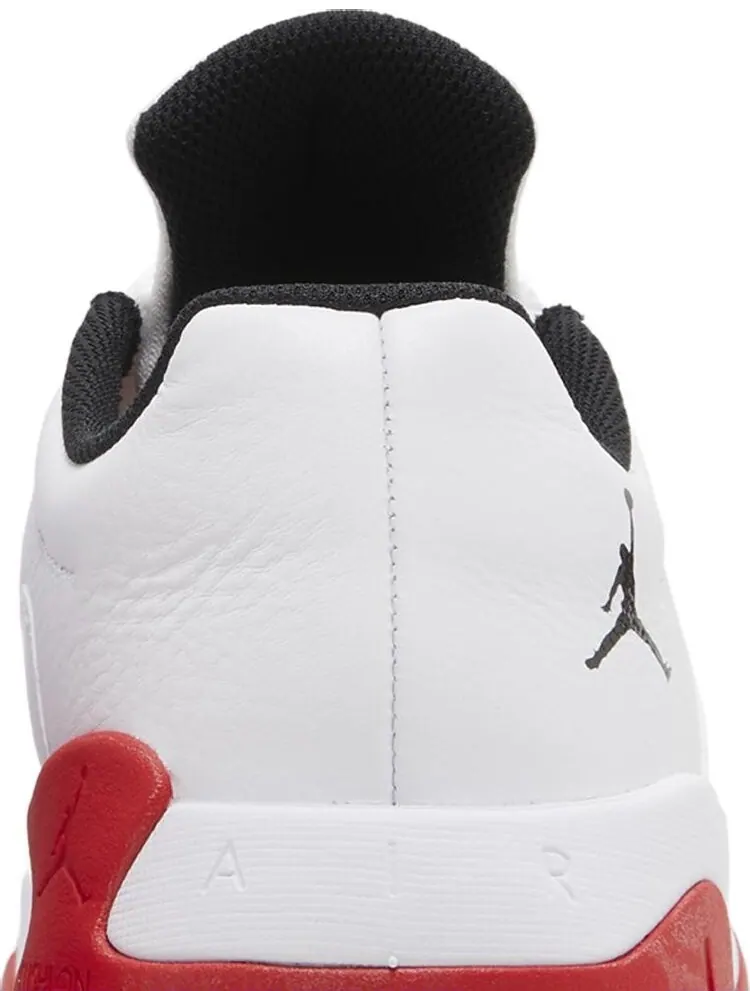 Кроссовки Air Jordan 11 CMFT Low Concord-Bred — изображение 7 из 8, белый