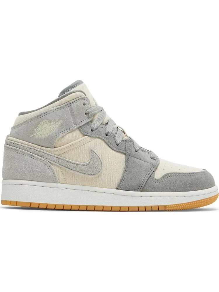 Кроссовки Air Jordan 1 Mid SE GS Coconut Milk Particle Grey — изображение 1 из 8, бежевый