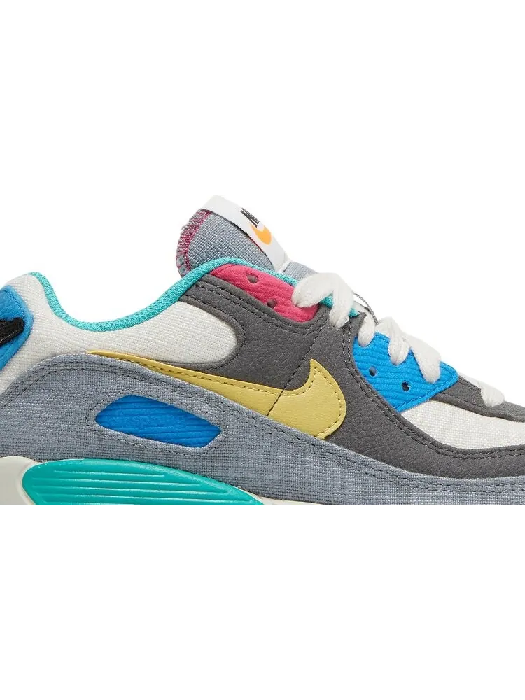 Кроссовки Nike Air Max 90 GS 'Air Sprung - Iron Grey' — изображение 2 из 8, серый