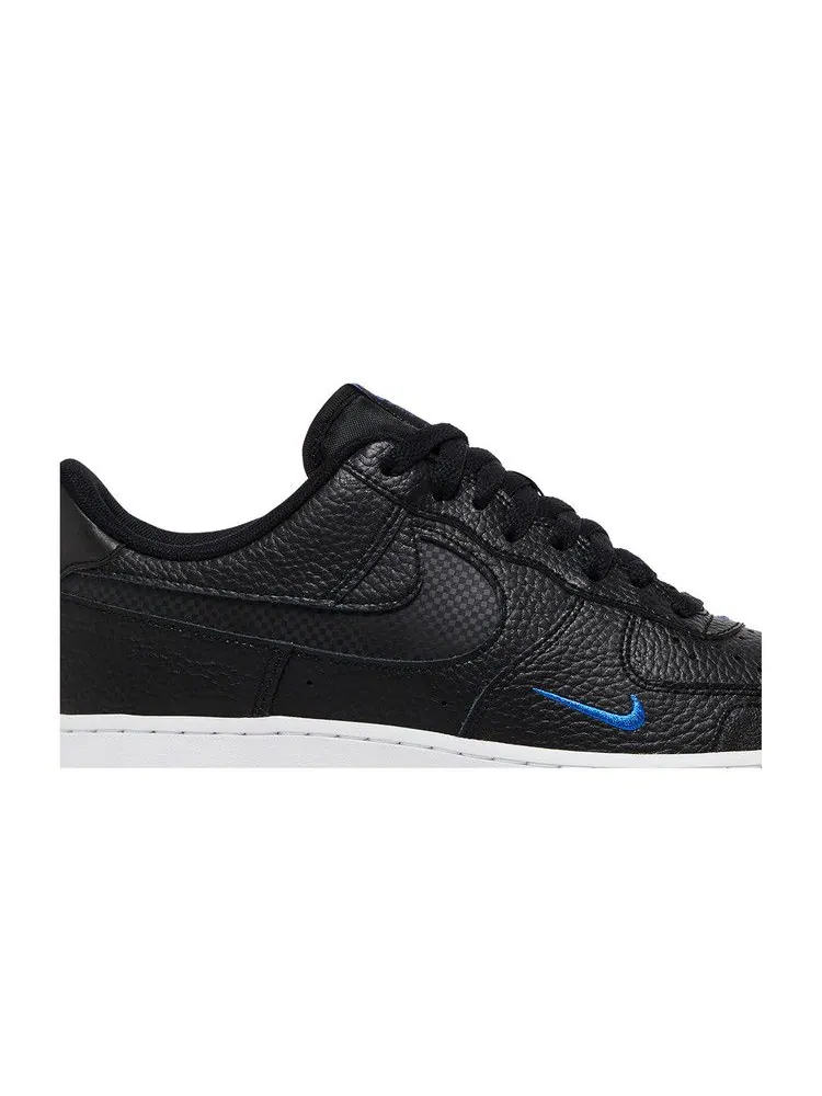 Кроссовки Nike Air Force 1 LV8 'Reflective Swoosh - Black' — изображение 3 из 9, черный/черный//белый