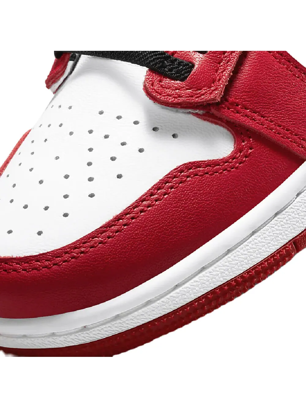 Кроссовки Nike Air Jordan 1 Low FlyEase — изображение 9 из 9, красный/черный/белый