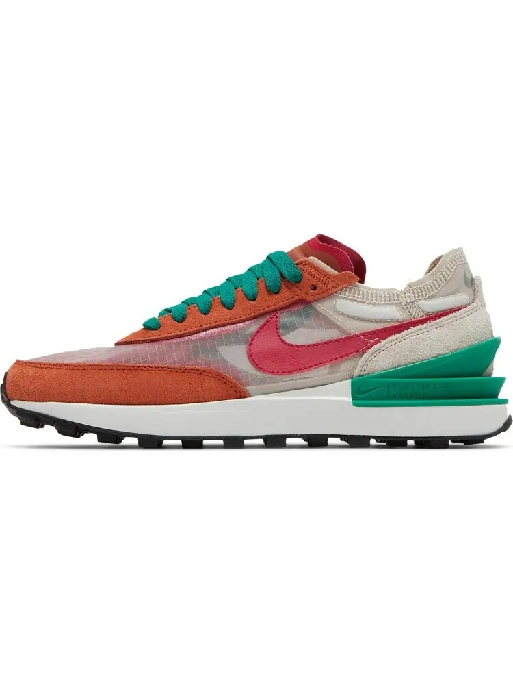 Кроссовки Nike Wmns Waffle One 'Burnt Sunrise Mystic Hibiscus' — изображение 3 из 8, красный