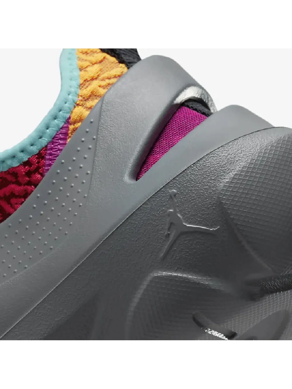 Кроссовки Nike Air Jordan System.23 — изображение 8 из 9, серый/красный/желтый