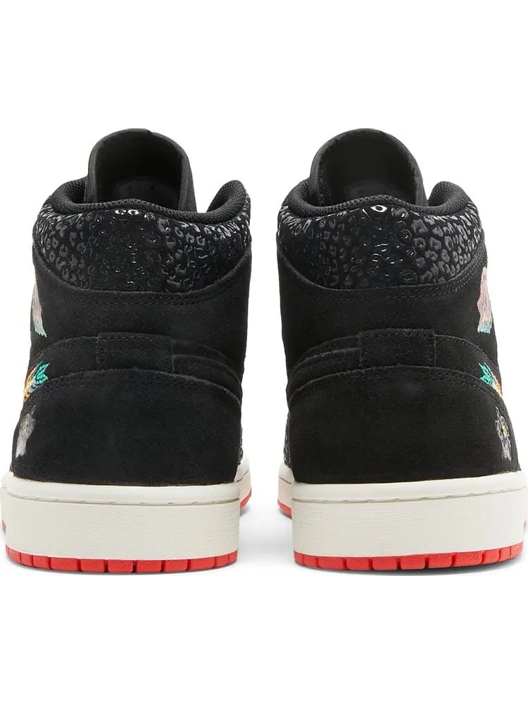 Кроссовки Air Jordan 1 Mid SE SiEMPRE Familia — изображение 6 из 8, черный