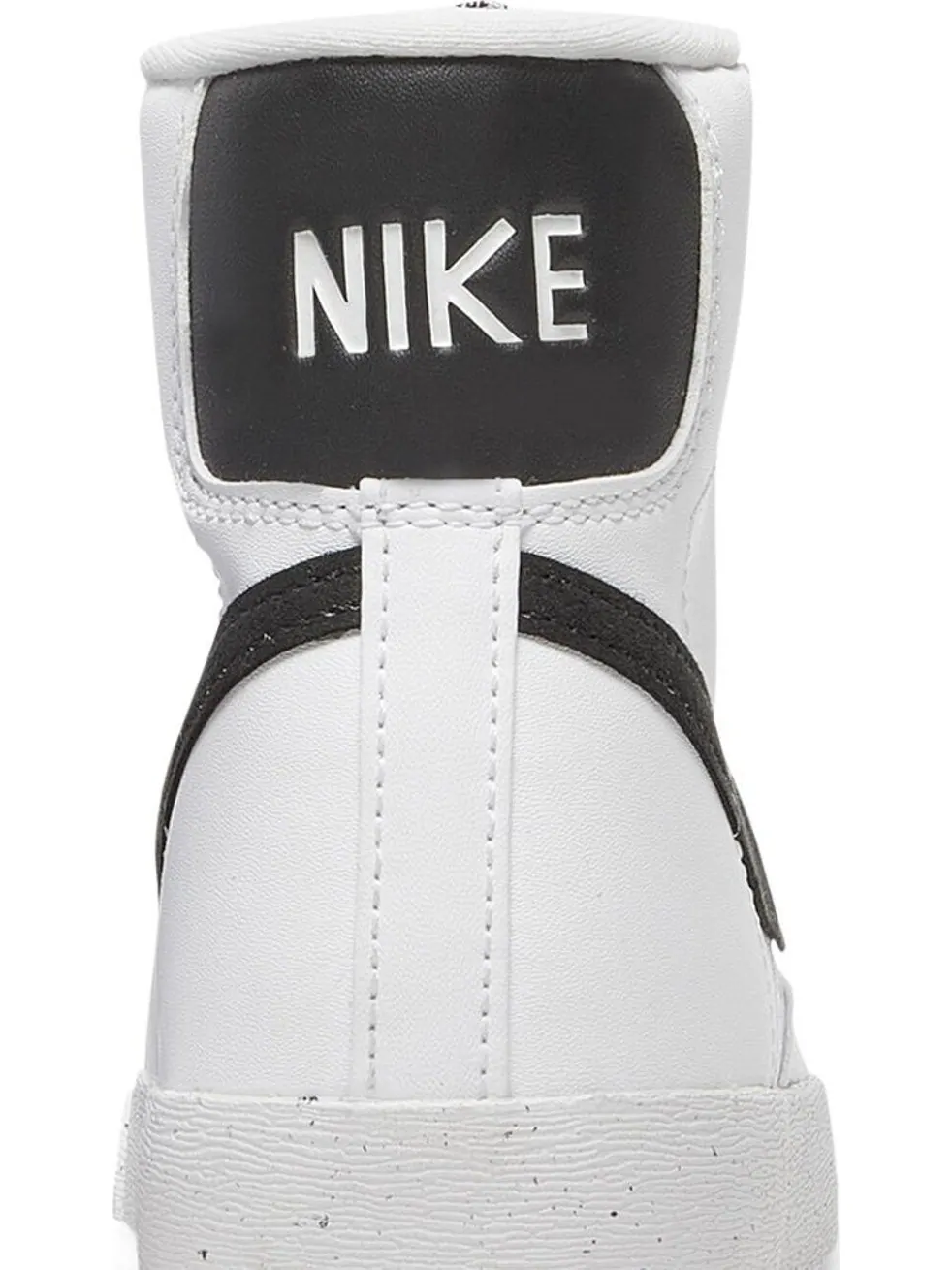 Кроссовки Nike Wmns Blazer Mid '77 Next Nature 'White Black' — изображение 7 из 8, белый