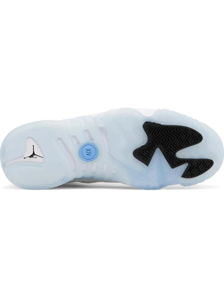 Кроссовки Jumpman Two Trey 'Legend Blue' — изображение 4 из 4, белый