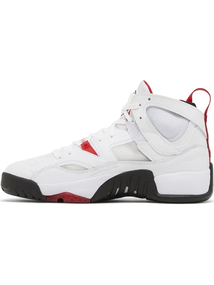 Кроссовки Jumpman Two Trey 'White University Red' — изображение 3 из 4, белый
