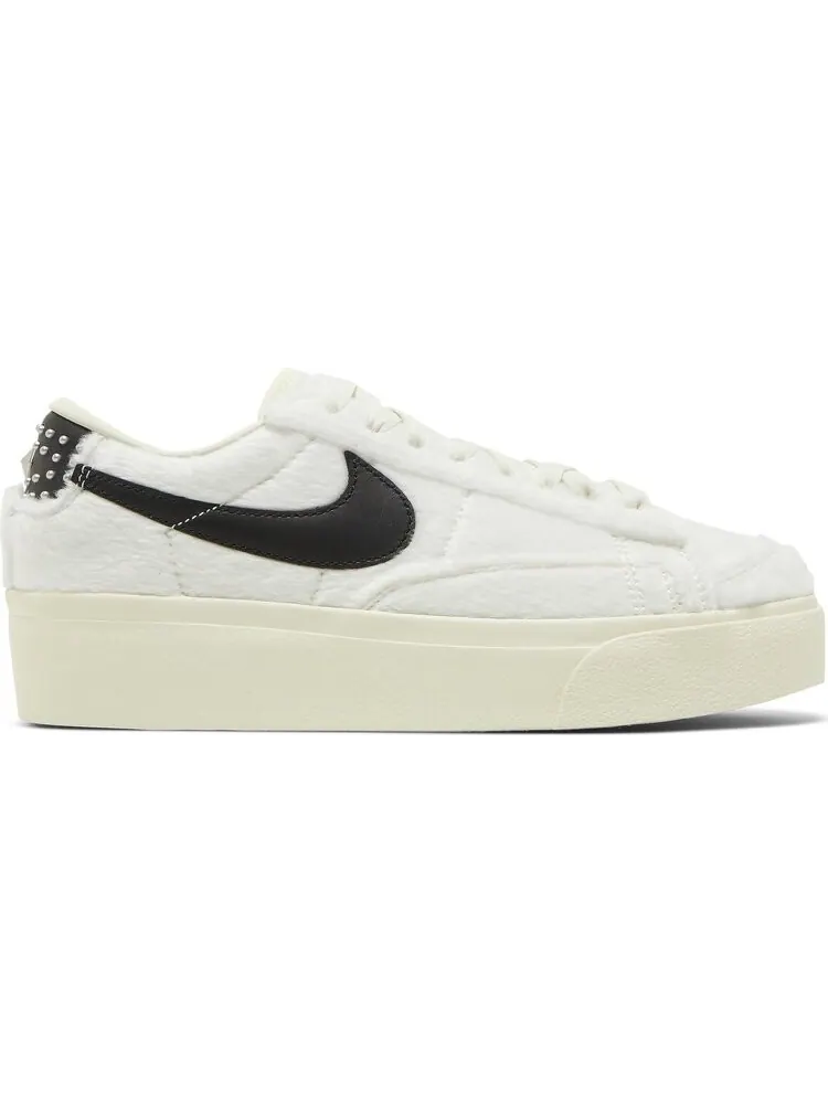 Кроссовки Nike Wmns Blazer Low Platform 'Culture Day' — изображение 1 из 8, белый