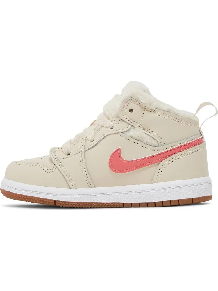 Кроссовки Air Jordan 1 Mid Utility TD Fleece — изображение 3 из 8, загар