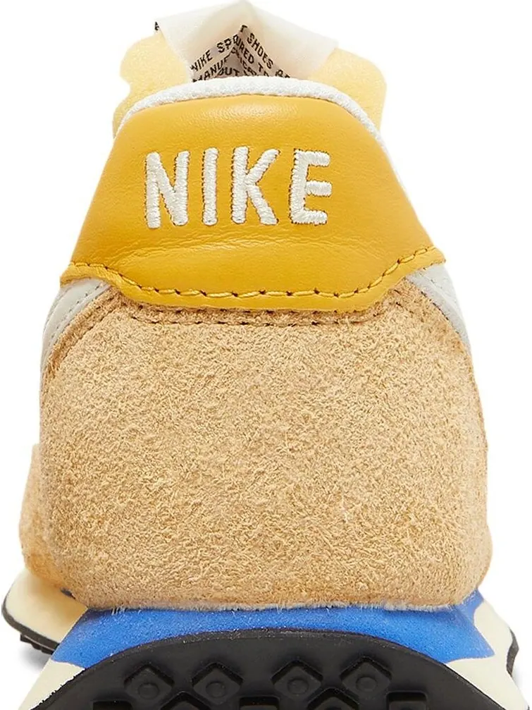 Кроссовки Nike Wmns Waffle Trainer 2 'Warm Core' — изображение 7 из 8, коричневый
