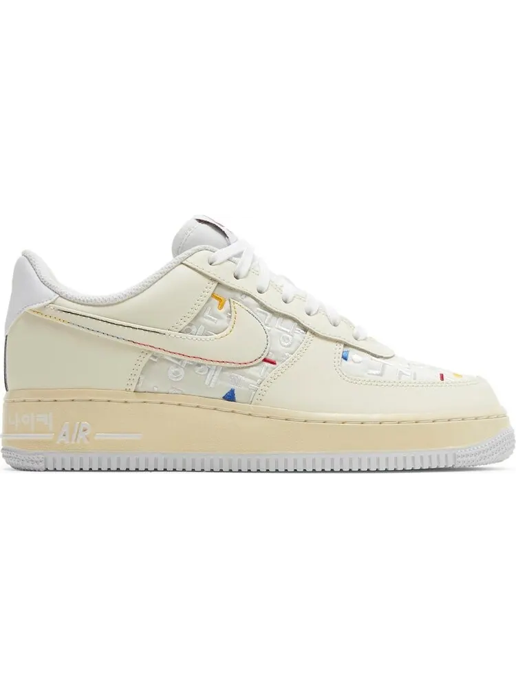Кроссовки Nike Wmns Air Force 1 Low '07 LV8 'Hangul Day' — изображение 1 из 8, белый