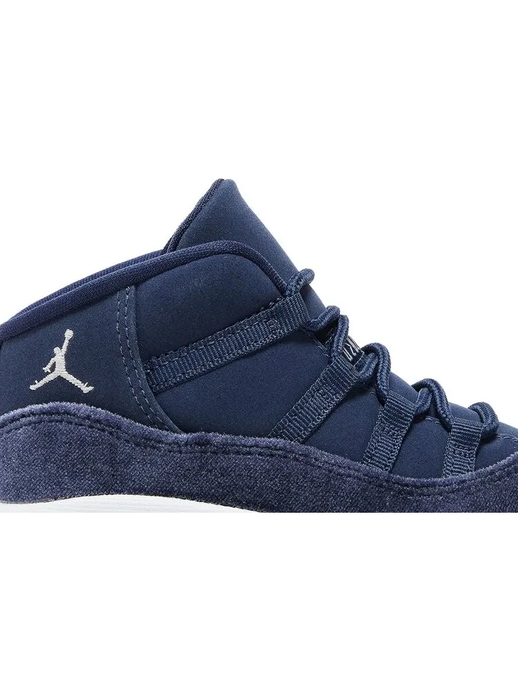 Кроссовки Air Jordan 11 Retro TD Midnight Navy Velvet — изображение 2 из 8, синий