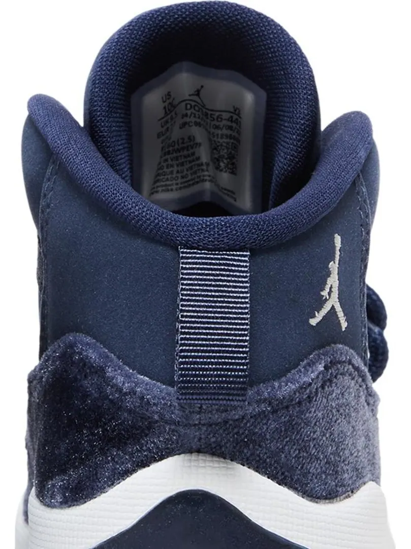 Кроссовки Air Jordan 11 Retro TD Midnight Navy Velvet — изображение 7 из 8, синий