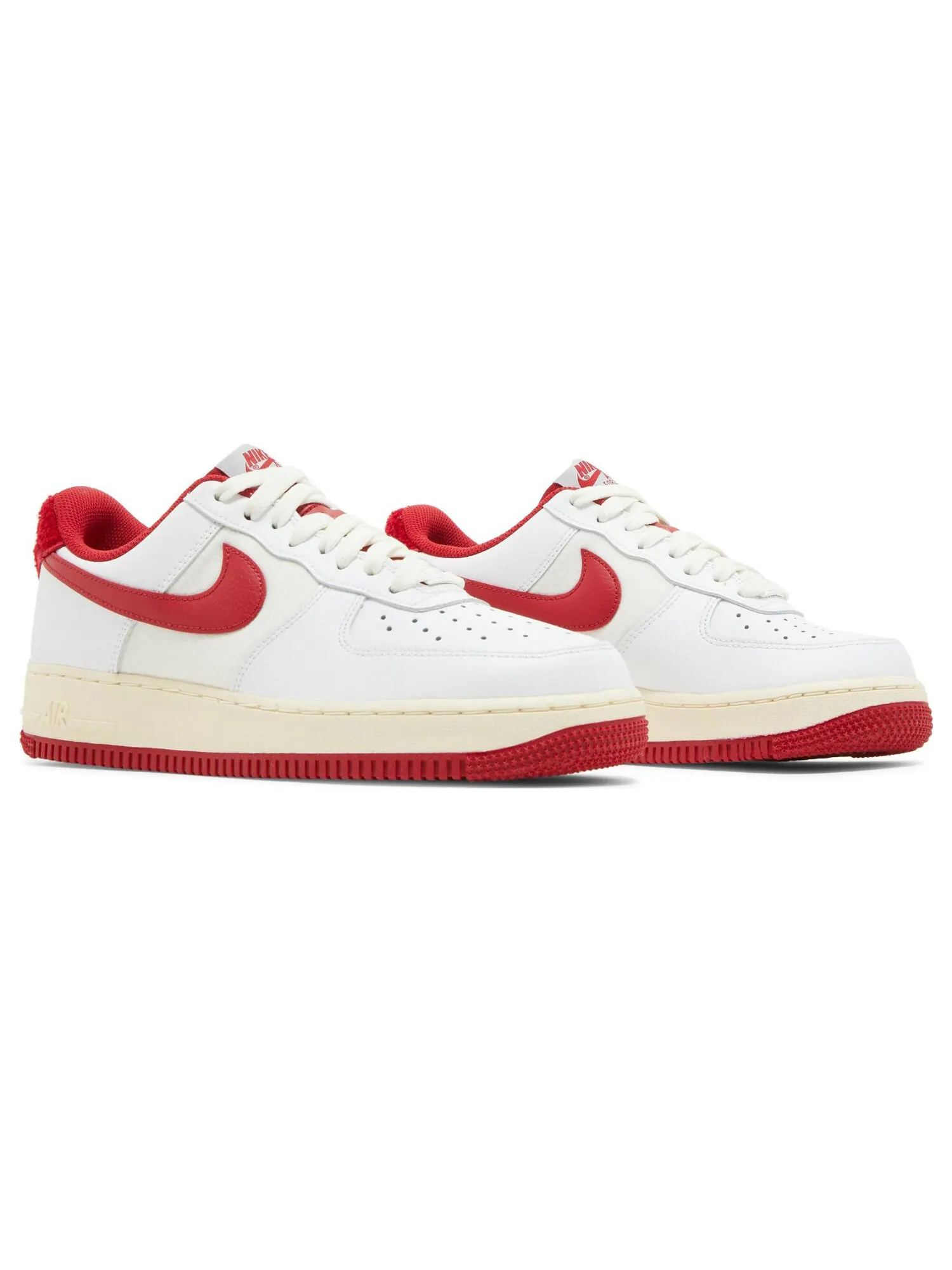 Кроссовки Nike Air Force 1 '07 LV8 'Letterman's Jacket' — изображение 8 из 8, белый