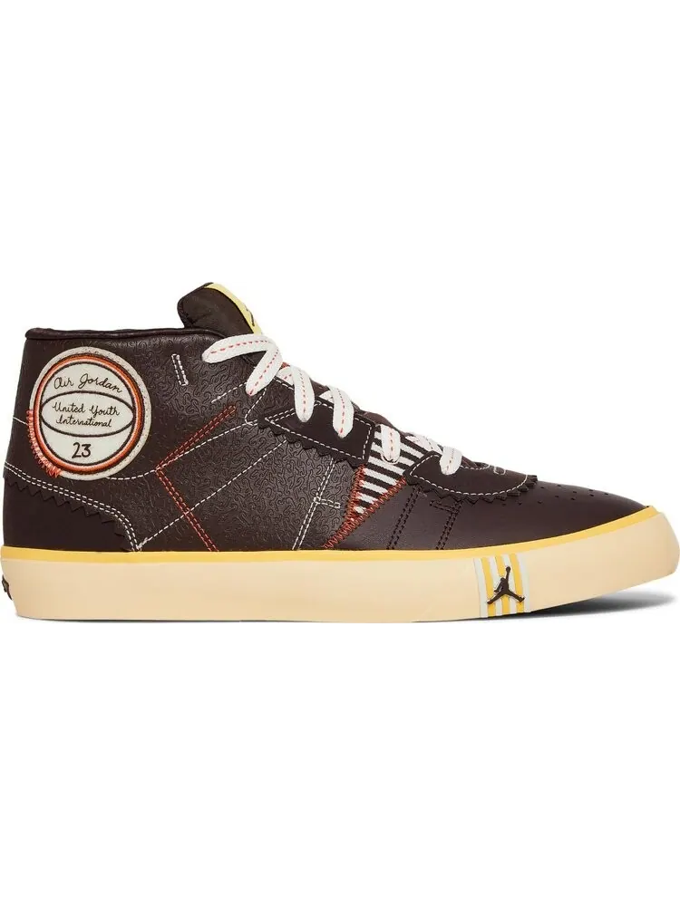 Кроссовки Maison Château Rouge x Jordan Series Mid United Youth International - Brown Basalt — изображение 1 из 8, коричневый