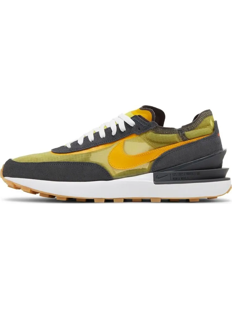 Кроссовки Nike Waffle One SE 'Go The Extra Smile' — изображение 3 из 8, желтый