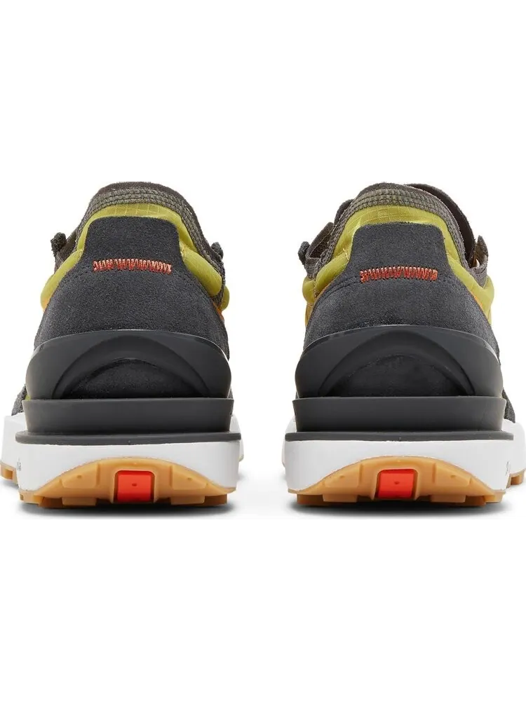 Кроссовки Nike Waffle One SE 'Go The Extra Smile' — изображение 6 из 8, желтый