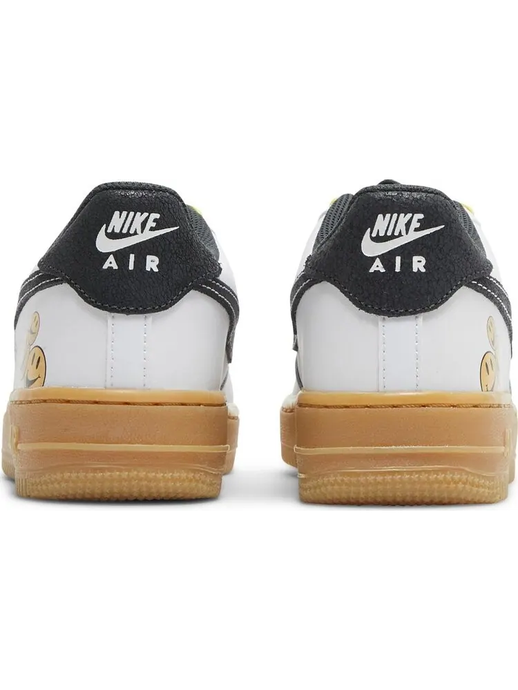 Кроссовки Nike Air Force 1 LV8 GS 'Go the Extra Smile' — изображение 6 из 8, белый