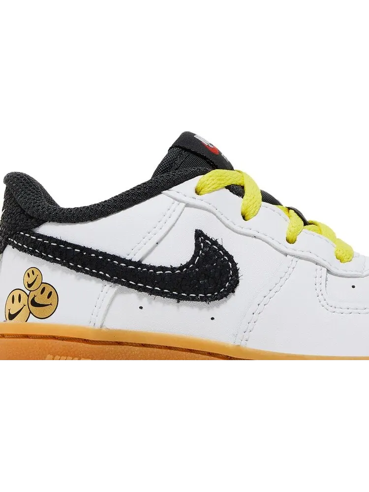 Кроссовки Nike Force 1 LV8 TD 'Go The Extra Smile' — изображение 2 из 8, белый