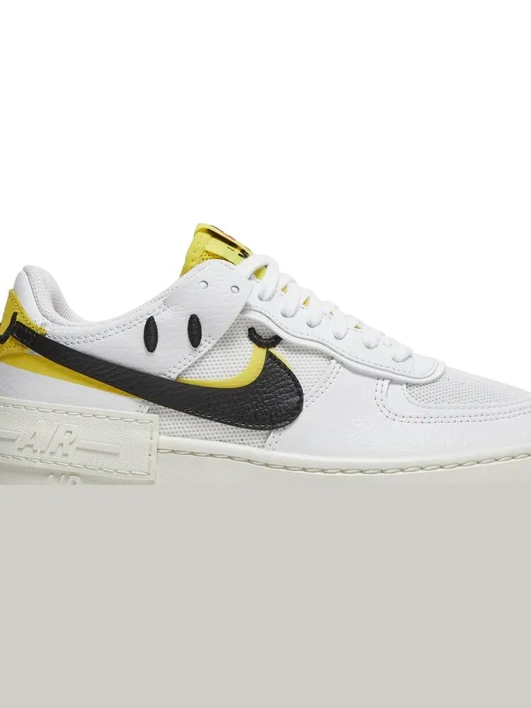 Кроссовки Nike Wmns Air Force 1 Shadow 'Go The Extra Smile' — изображение 2 из 8, белый