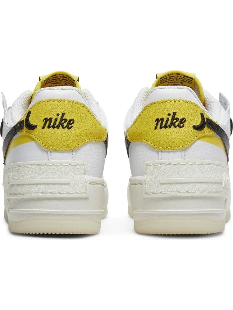 Кроссовки Nike Wmns Air Force 1 Shadow 'Go The Extra Smile' — изображение 6 из 8, белый