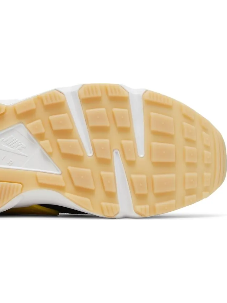 Кроссовки Nike Wmns Air Huarache 'Go The Extra Smile' — изображение 5 из 8, черный