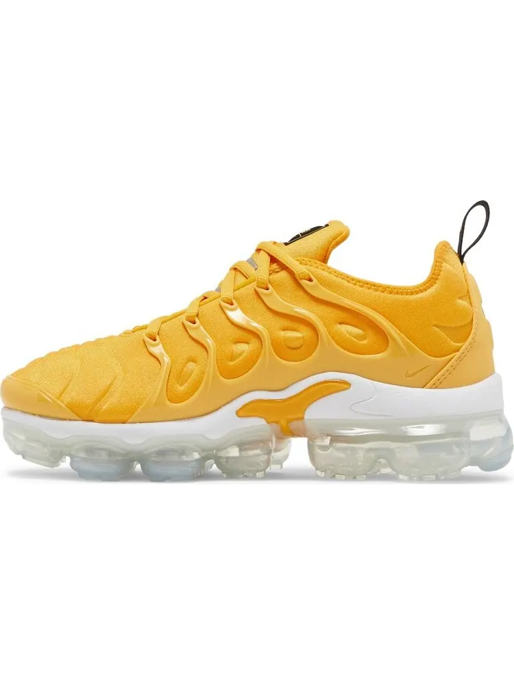 Кроссовки Nike Wmns Air VaporMax Plus 'Go The Extra Smile' — изображение 3 из 8, оранжевый
