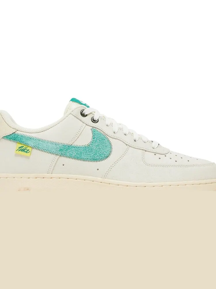 Кроссовки Nike Air Force 1 '07 LV8 'Test of Time' — изображение 2 из 8, бежевый