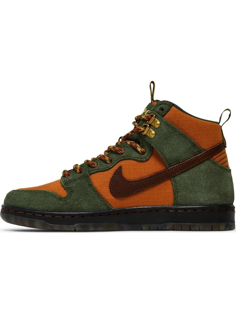 Кроссовки Nike Pass~Port x Dunk High SB 'Workboot' — изображение 3 из 10, зеленый