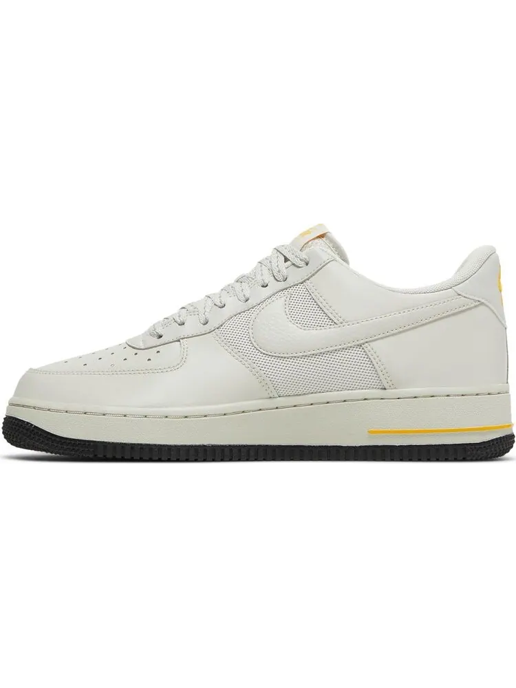 Кроссовки Nike Air Force 1 Low 'Reflective Light Bone' — изображение 3 из 8, белый