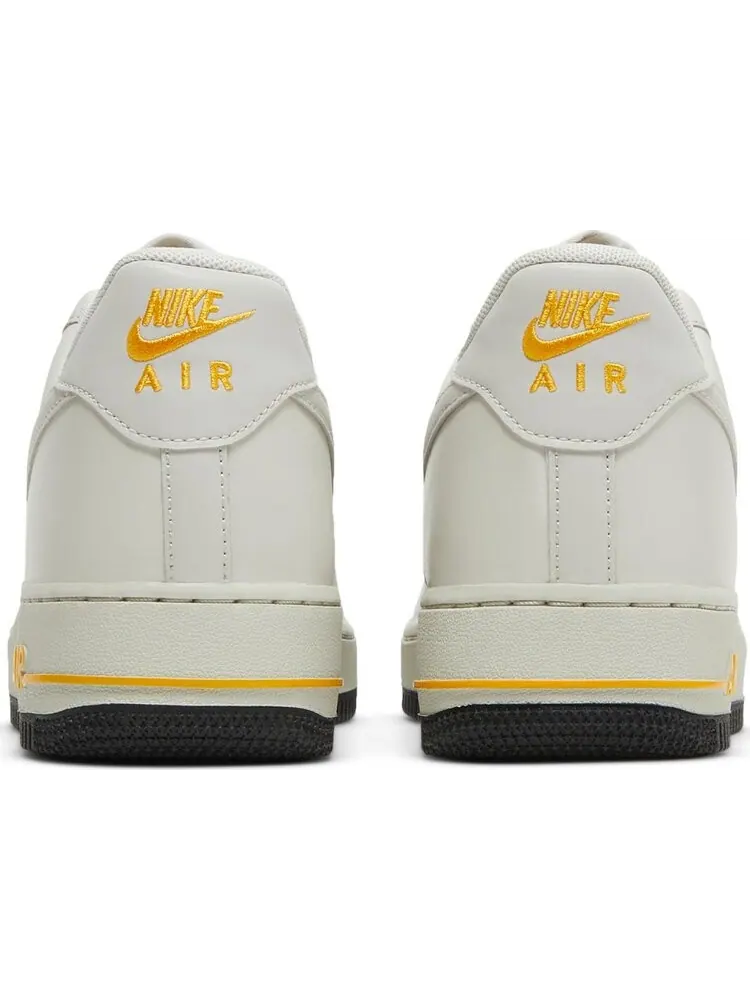 Кроссовки Nike Air Force 1 Low 'Reflective Light Bone' — изображение 6 из 8, белый