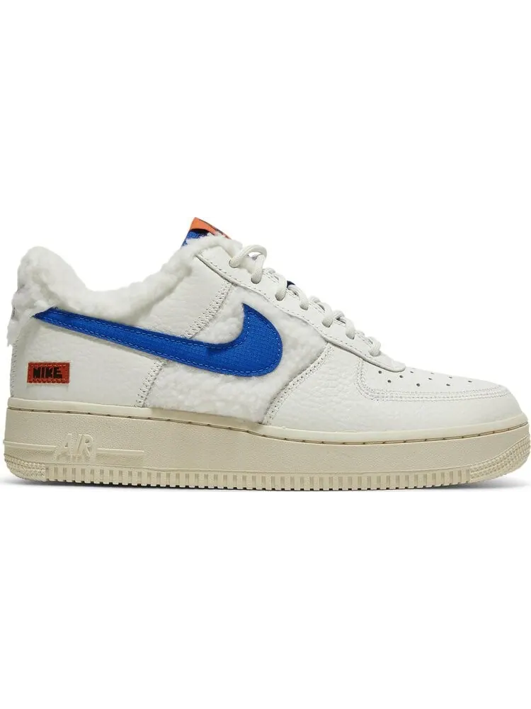 Кроссовки Nike Wmns Air Force 1 '07 'Sherpa Fleece' — изображение 1 из 8, бежевый