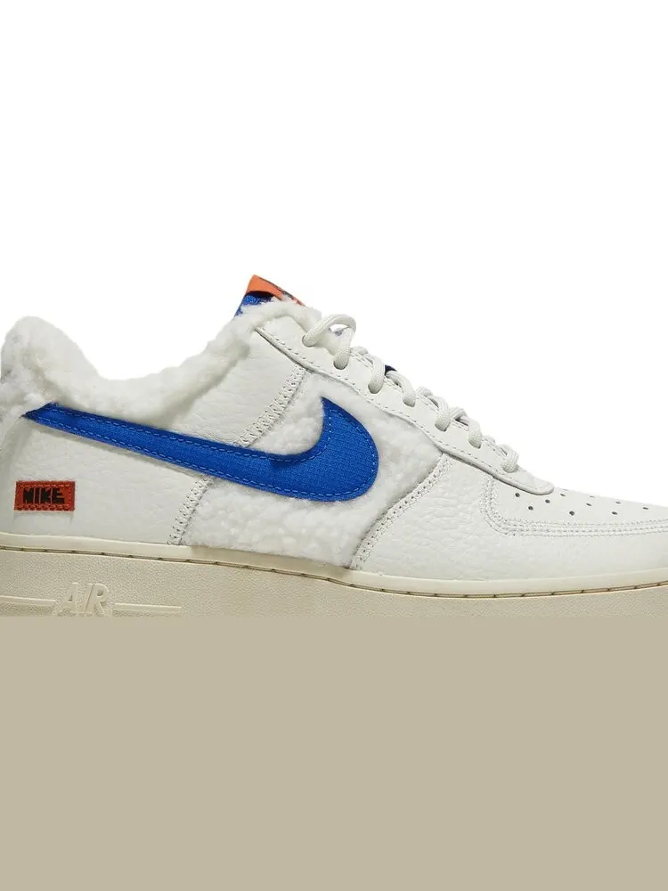 Кроссовки Nike Wmns Air Force 1 '07 'Sherpa Fleece' — изображение 2 из 8, бежевый