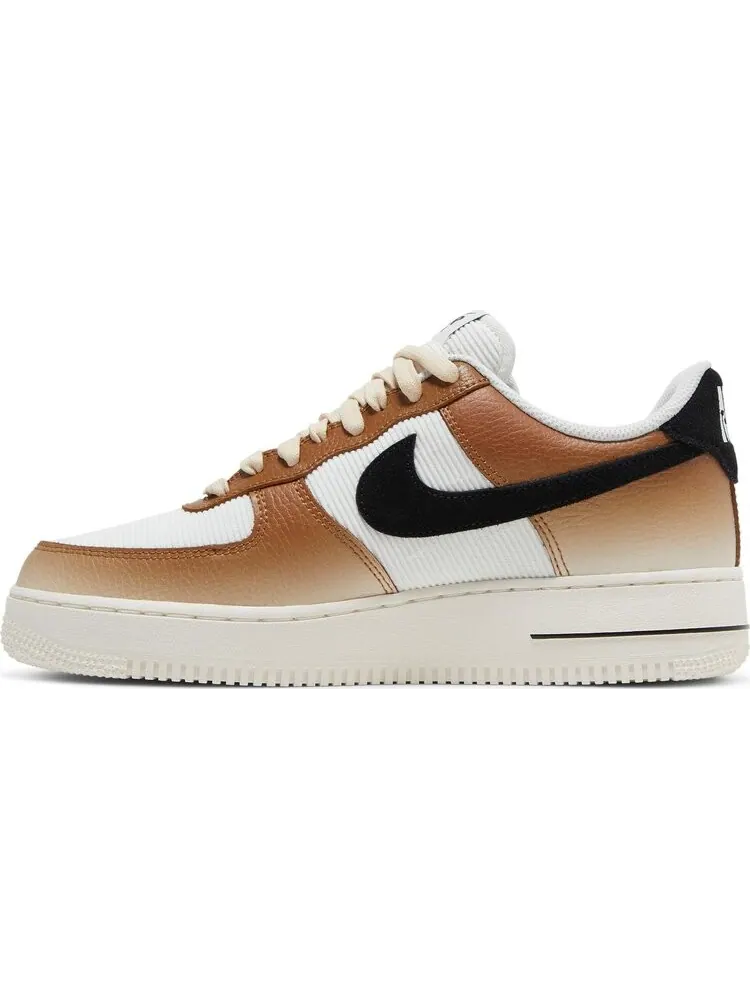 Кроссовки Nike Wmns Air Force 1 '07 'Ale Brown' — изображение 3 из 8, коричневый