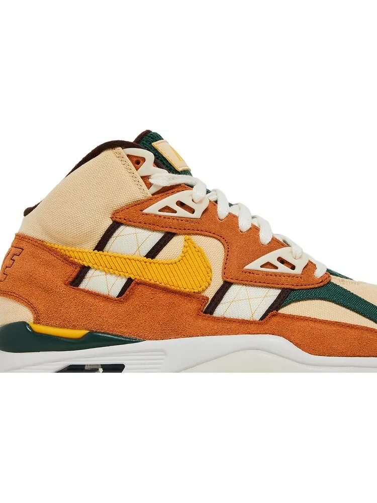 Кроссовки Nike Air Trainer SC High 'Pollen Cider' — изображение 2 из 8, коричневый
