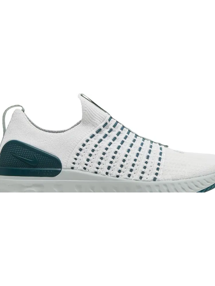 Кроссовки Nike Wmns React Phantom Run Flyknit 2 'Platinum Tint Dark Teal Green' — изображение 2 из 8, белый