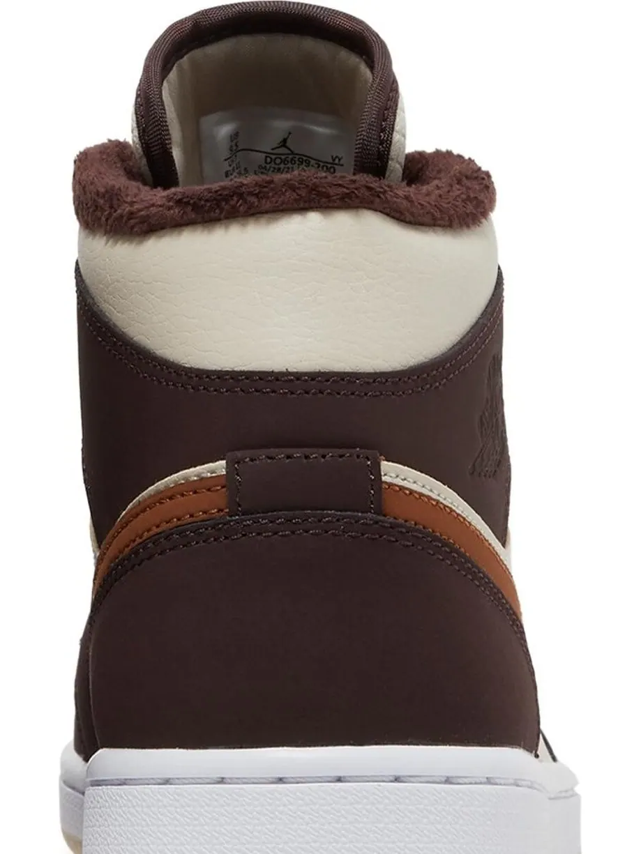 Кроссовки Wmns Air Jordan 1 Mid SE Cream Dark Chocolate — изображение 7 из 8, бежевый