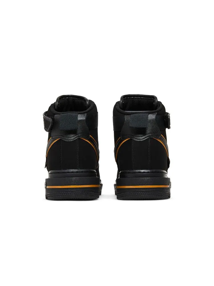 Кроссовки Nike Air Force 1 Boot 'Black University Gold' — изображение 7 из 9