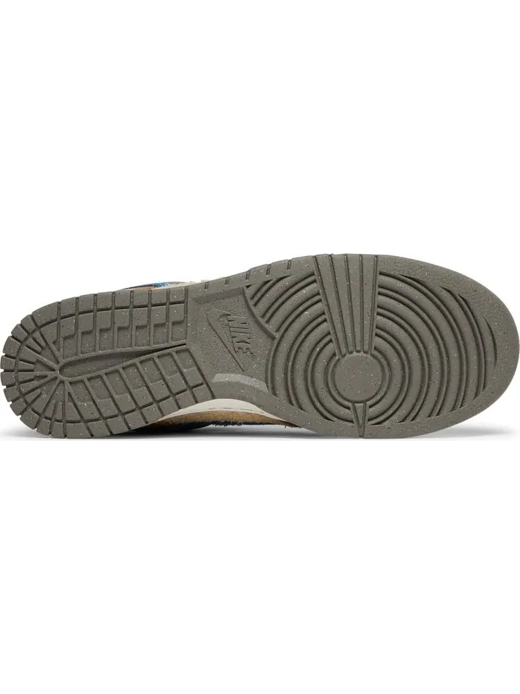 Кроссовки Nike size? x Dunk Low 'Dark Driftwood' — изображение 4 из 10, загар