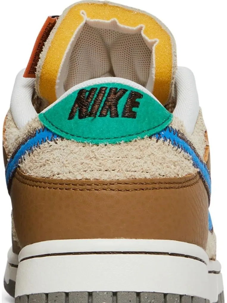 Кроссовки Nike size? x Dunk Low 'Dark Driftwood' — изображение 7 из 10, загар