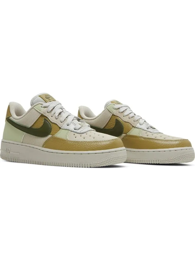 Кроссовки Nike Wmns Air Force 1 'Rough Green' — изображение 8 из 8, белый