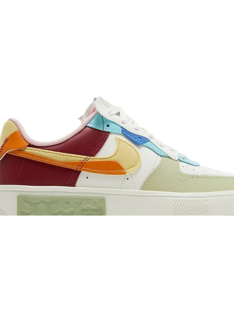 Кроссовки Nike Wmns Air Force 1 Fontanka 'St. Petersburg Raves' — изображение 2 из 8, мульти