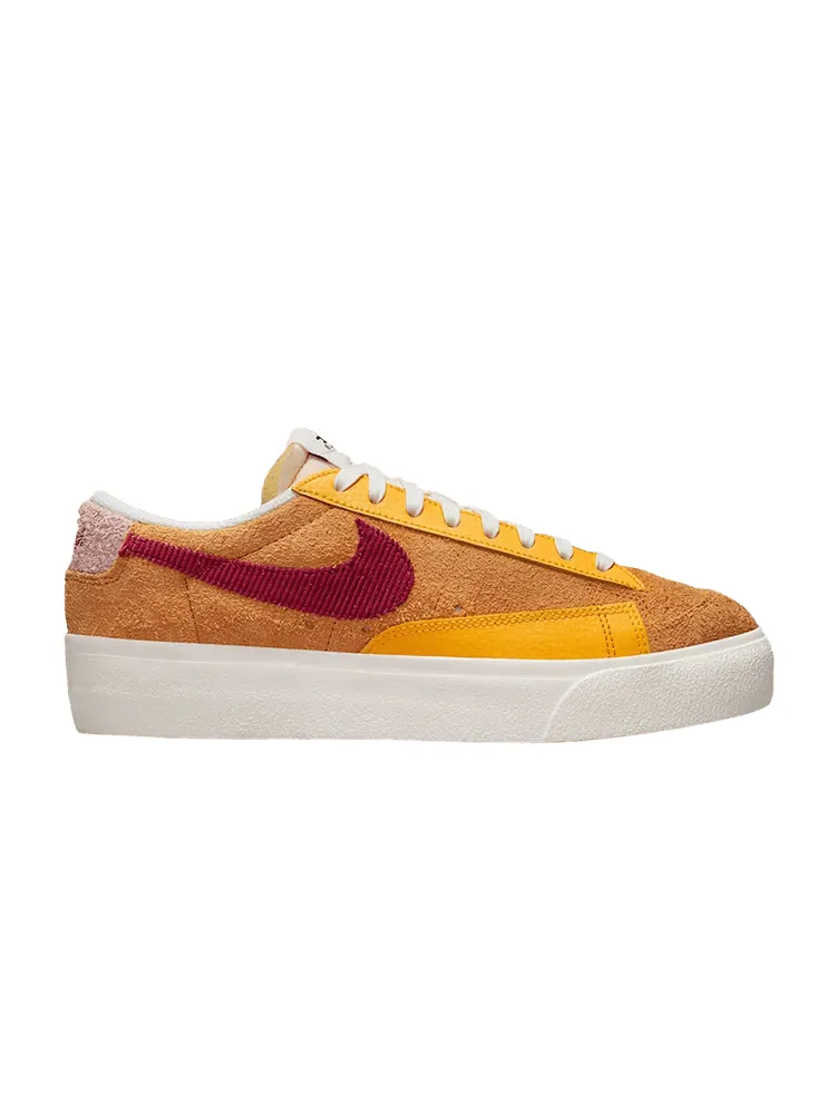 Кроссовки Nike Wmns Blazer Low Platform 'Sunset' — изображение 1 из 1, золотистый