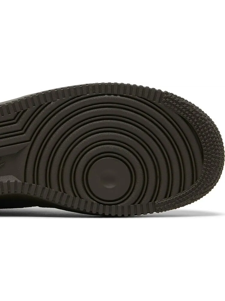 Кроссовки Nike Air Force 1 Winter Premium 'Off Noir Dark Chocolate' — изображение 5 из 8, черный